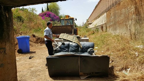 לקחו להם את ה′זולה′